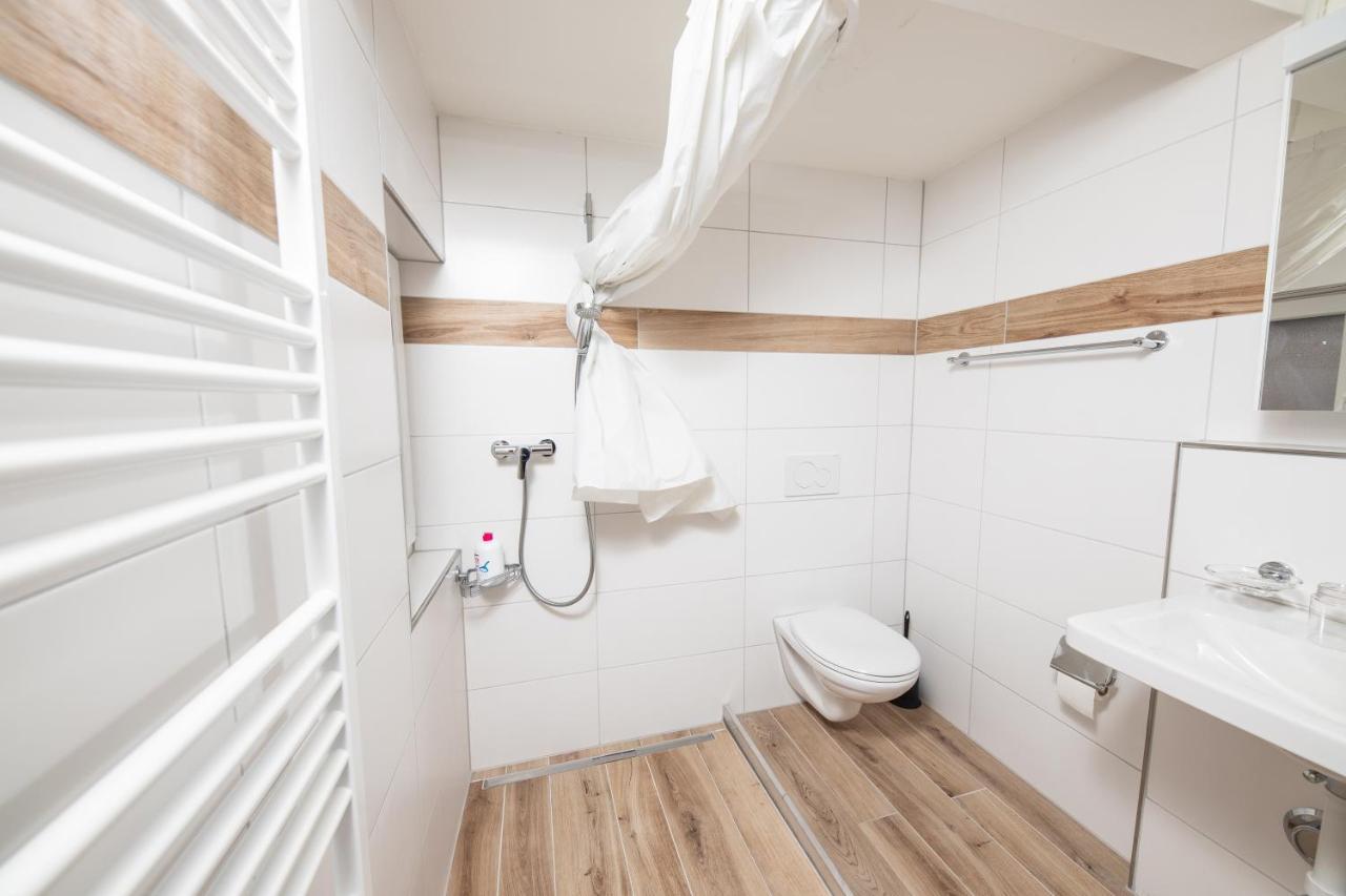 Haus Astoria Διαμέρισμα Saas-Grund Εξωτερικό φωτογραφία
